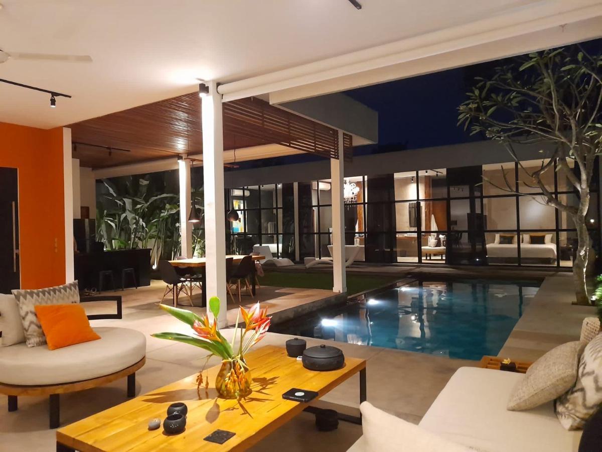 Rouge - Loft Dimanisa Villa อูบุด ภายนอก รูปภาพ